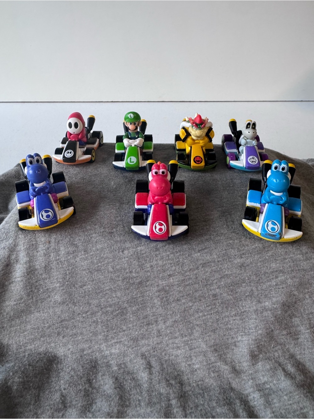 2018 Hot Wheels Mario Kart Die-Cast Car Lot of 7 - Luigi, Bowser, Dry Bones, Yos